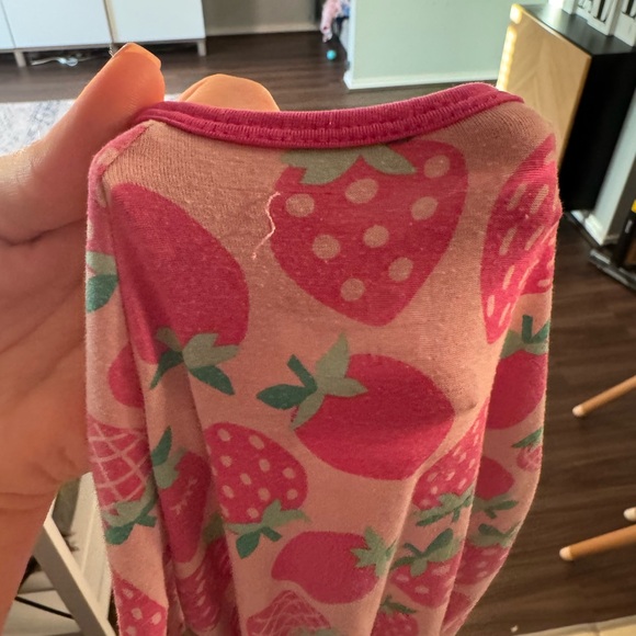 Little Sleepies | Strawberry Zippy | 6-12 months - Picture 4 of 4